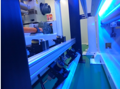 薄膜表面瑕疵在線(xiàn)檢測(cè)：技術(shù)革新，質(zhì)量保證